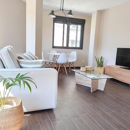 Charm Apartment กัมบาโดส ภายนอก รูปภาพ