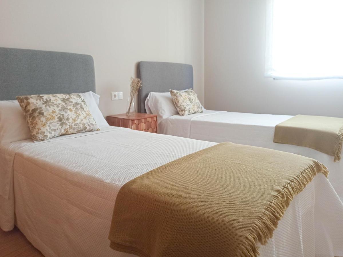 Charm Apartment กัมบาโดส ภายนอก รูปภาพ